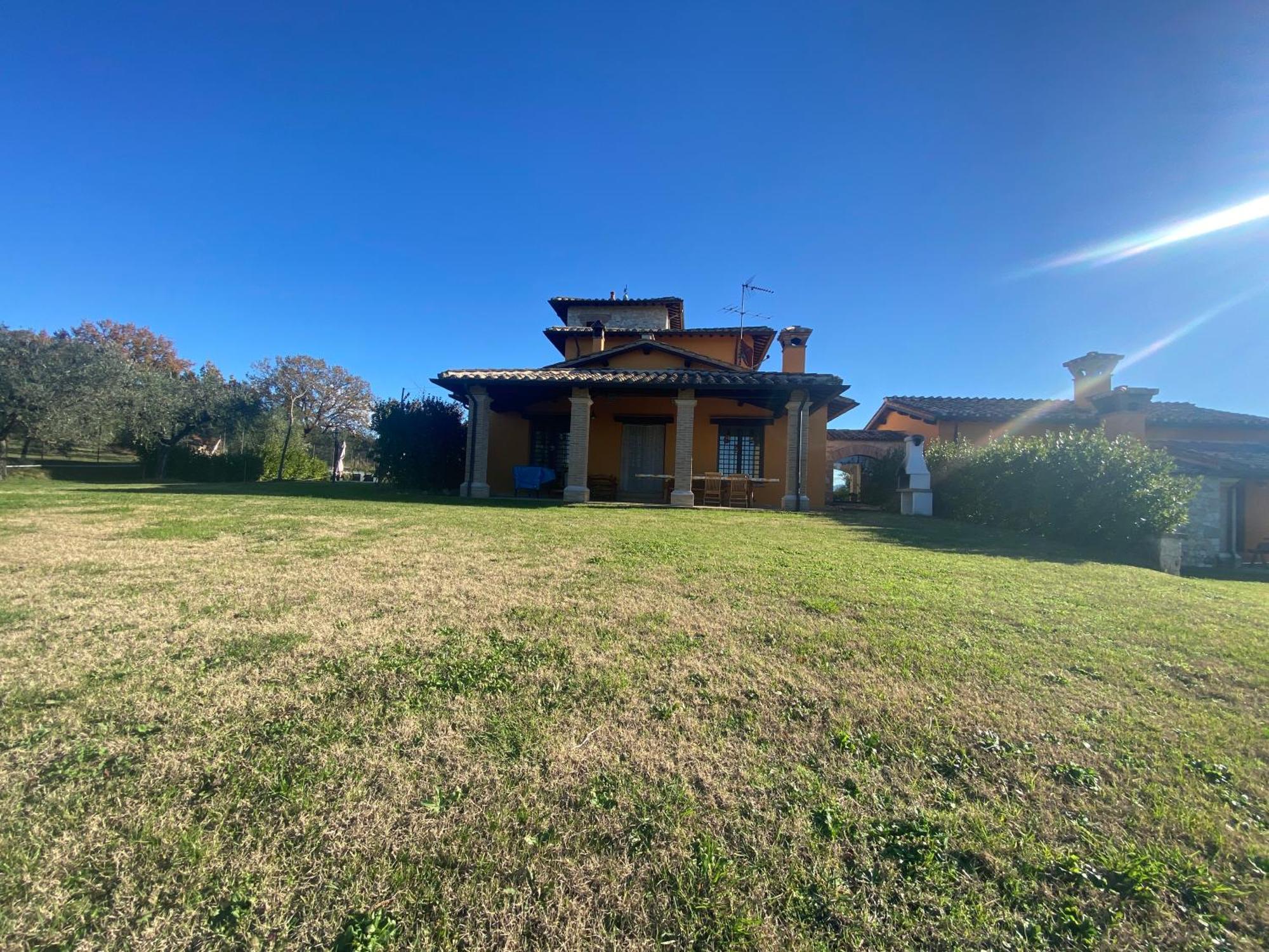Villa La Casa Di Betta Monte Campano Exterior foto